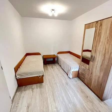 Apartment Comfort With Parking Warna